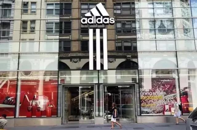 阿迪达斯三条杠官司,阿迪达斯商标三道杠