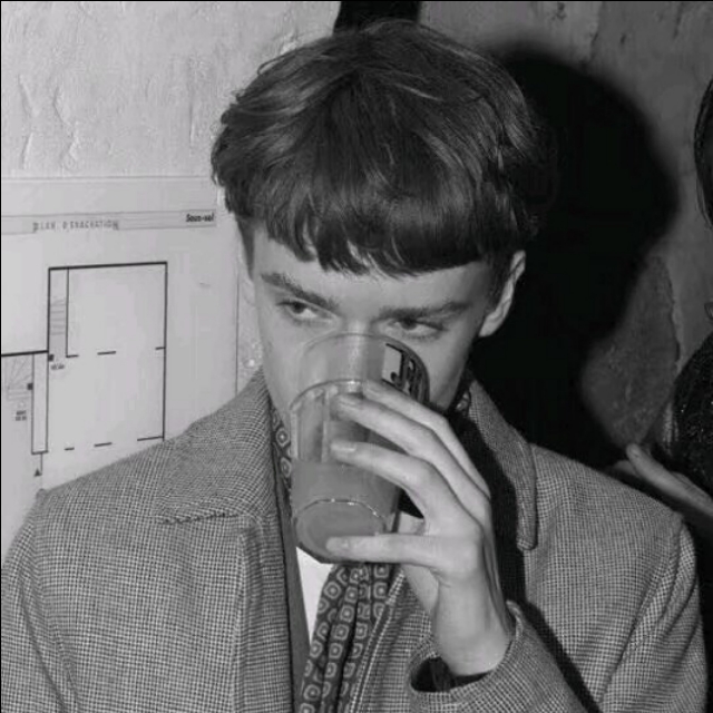 好看的阳光帅气男头,欧美深情氛围感复古高清男头