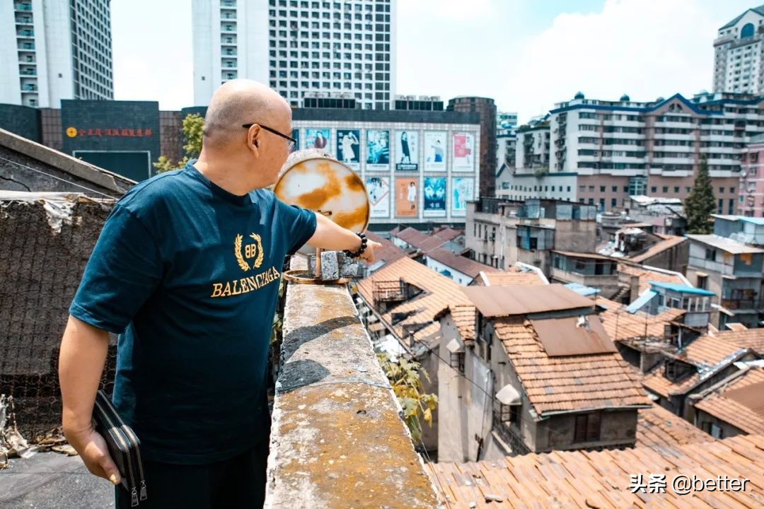 汉正街亿万富翁,三个千万富翁的致富经