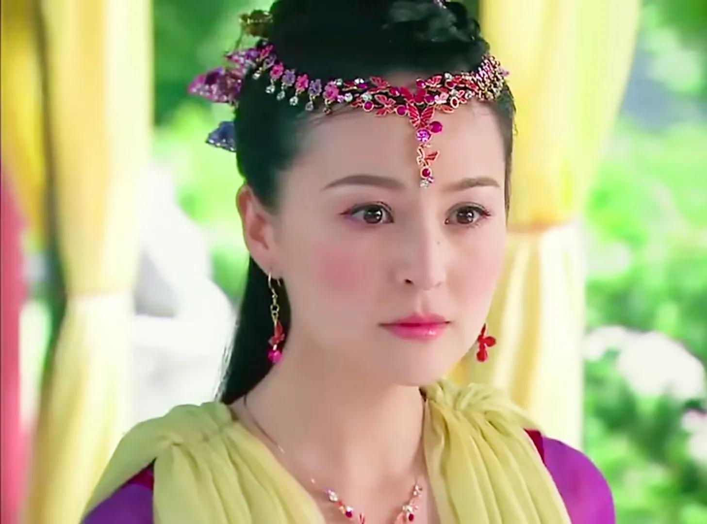 追鱼传奇：金牡丹一心想成为太子妃，却不小心错失，最终作茧自缚