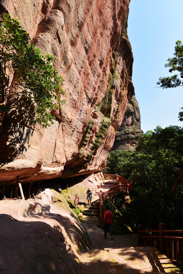 徐霞客龟峰游记全文,徐霞客江西游日记龟峰