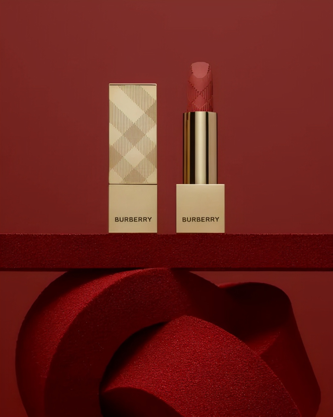 burberry绒雾哑光39,burberry小金砖口红47