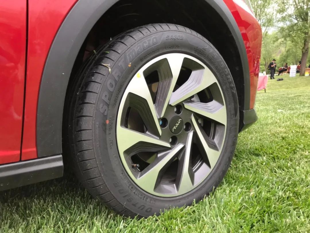 新款10万左右买风神奕炫suv,东风风神奕炫8到10万以内越野