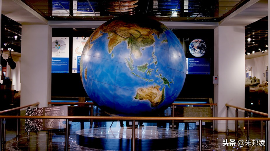 广东发现最大天然水晶,中国最大水晶博物馆