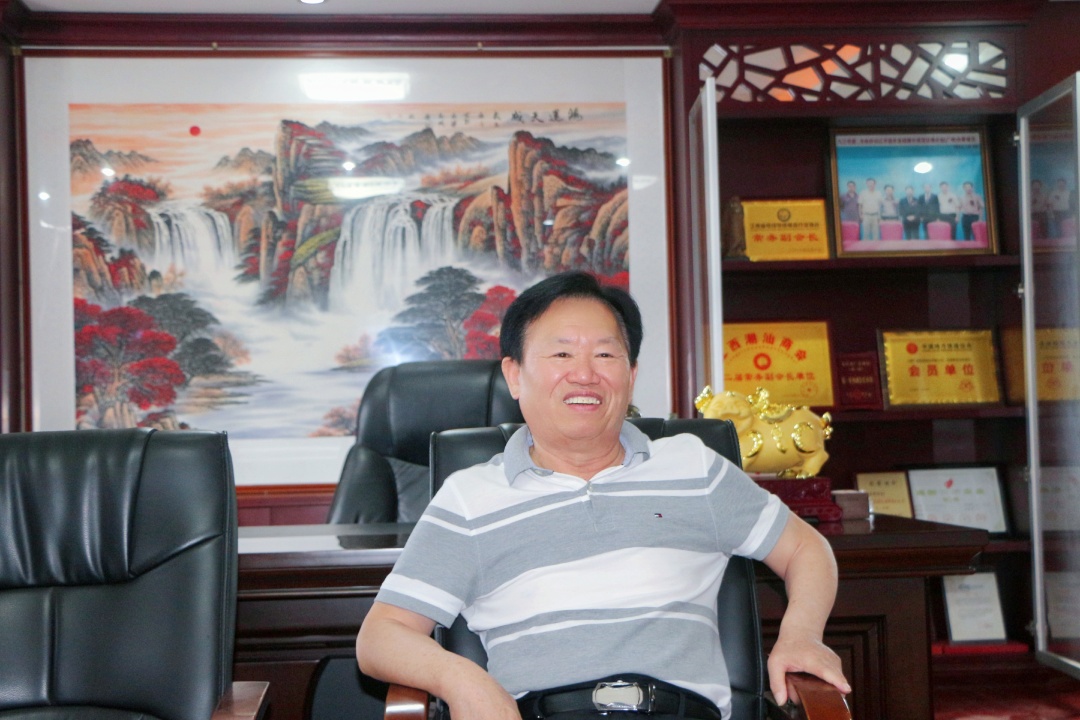 九江热土心中爱，古稀之年尚年轻