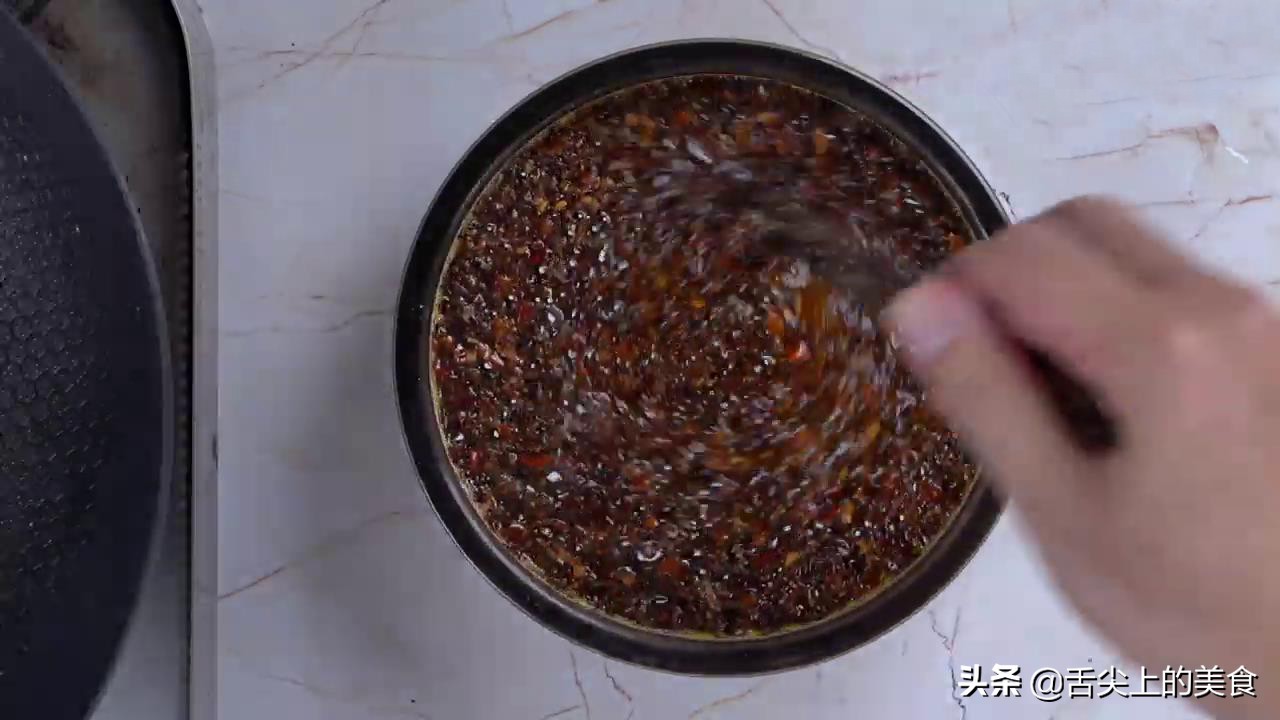 四川担担面最正宗的做法,正宗四川担担面的做法