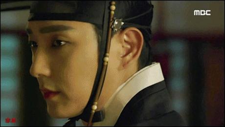 耳听爱情歌曲,耳听爱情铃声