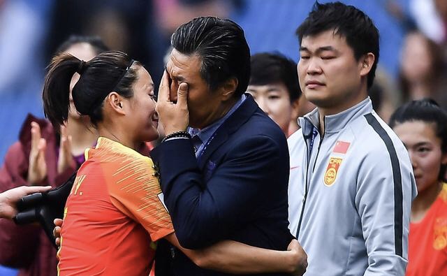 黄健翔的进球,黄健翔说足球赢一场关键胜利