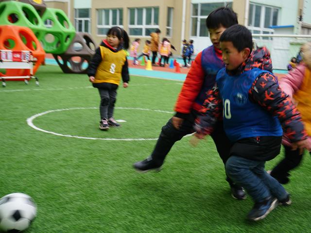 小小的船儿阅读,小小的船儿原文朗读