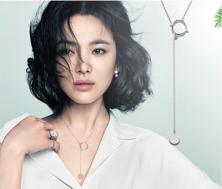 肖战戴的伯爵，宋慧乔戴的尚美巴黎，为何“输”给了于谦的翡翠？