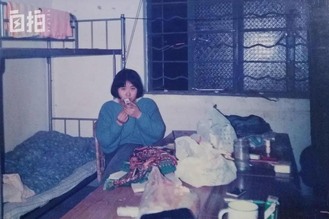 被同龄人刺激,我46岁从国企辞职,卖了上海闹市房,一个人到美国读书