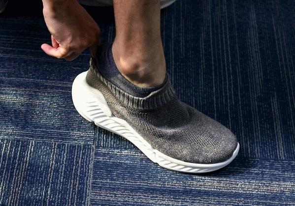 斯凯奇跑步鞋男款推荐,品牌休闲运动鞋99