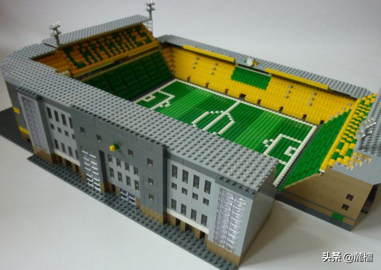 乐高曼联老特拉福德足球场,用积木拼足球球场