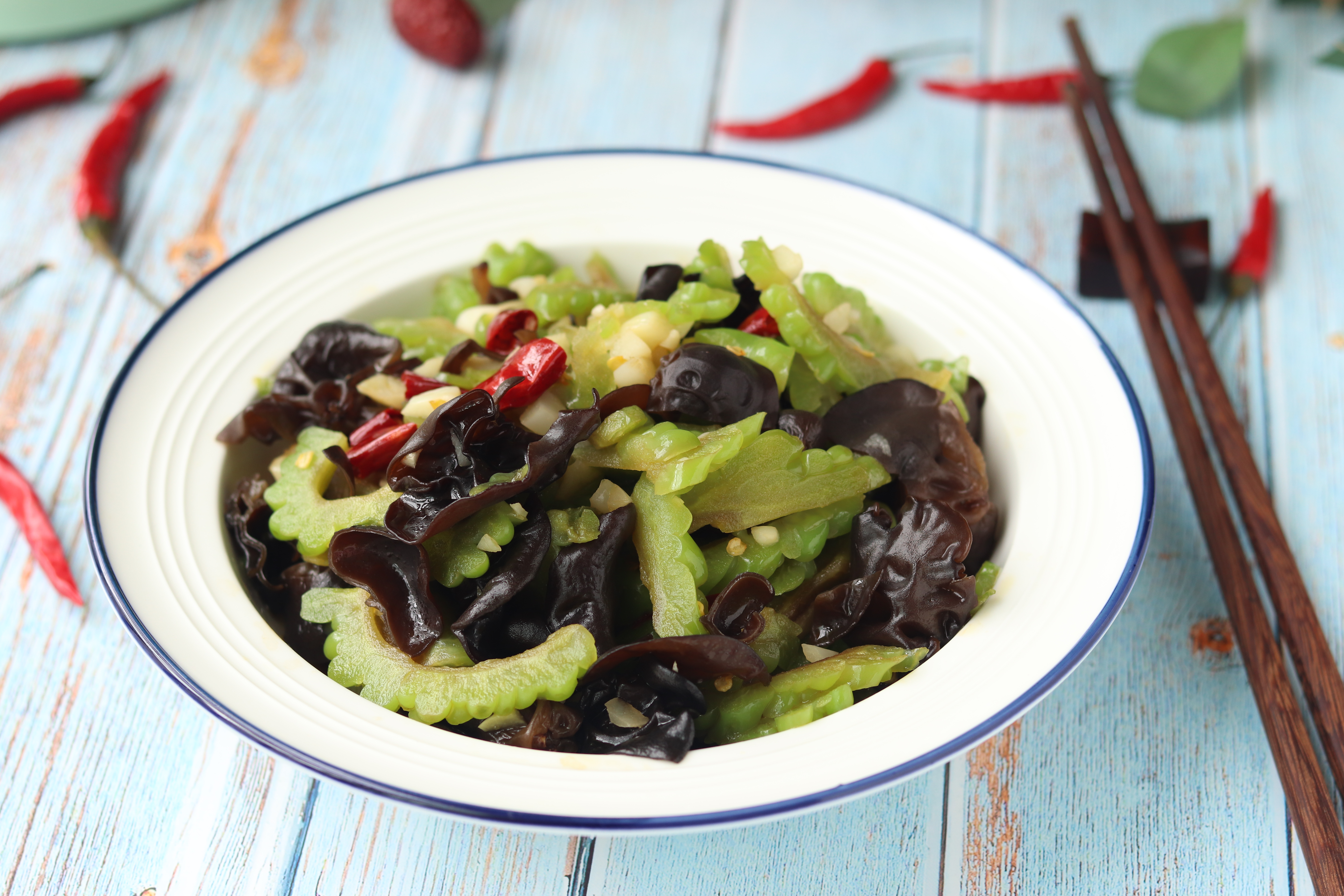 天热遇到这菜别犹豫，多加2步轻松去苦味，1块钱一斤，好吃不贵