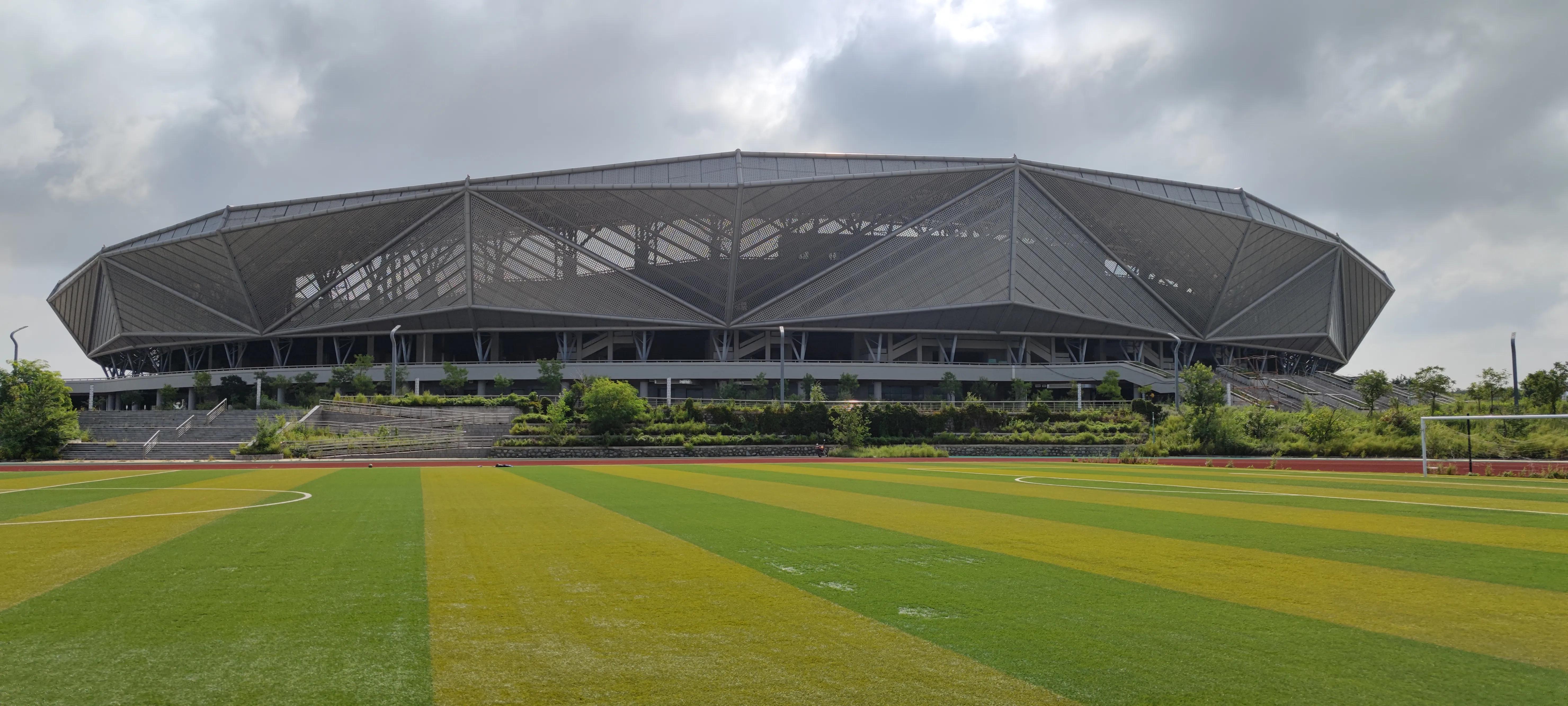 普湾体育场民宿,普湾体育场