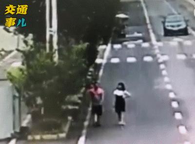 电动平衡车危险事故视频,电动平衡车的危险