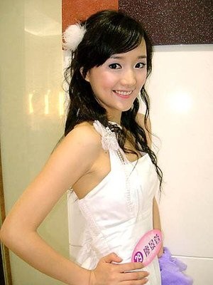 褰撳勾鐖嗙孩鐨勯瓟浠欎滑杩戝喌濡備綍,13骞村悗榄斾粰杩戝喌