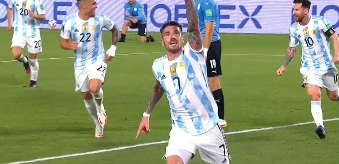 阿根廷vs乌拉圭梅西传球苏亚雷斯,阿根廷对乌拉圭梅西苏亚雷斯