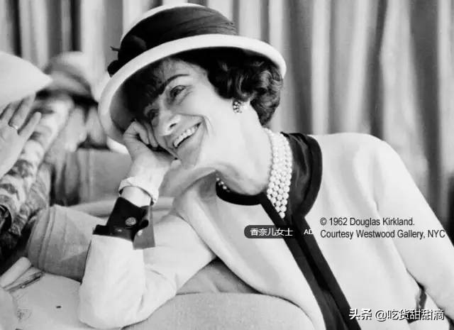 衣服上面打的结,衣服上打最简单的结