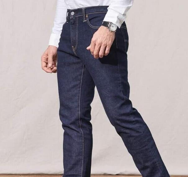 2023男士潮款品牌牛仔裤,今年最流行的新款男士牛仔裤