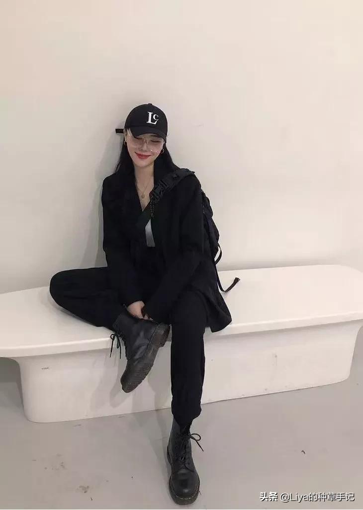 适合马丁靴的牛仔裤 (马丁靴加直筒牛仔裤)