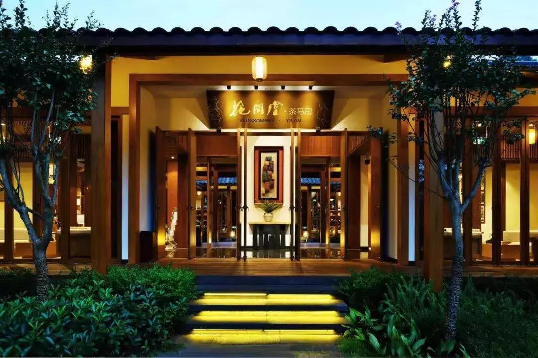 王功权言说这桩买卖的真假内幕，让真相不那么扑朔迷离