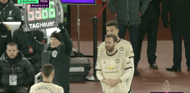 英超最新积分榜：埃及神锋首破红魔脱衣庆祝，利物浦领先16分了