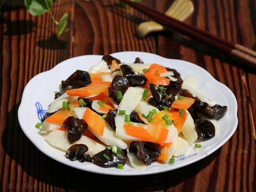 山药简单不用淀粉做法,一般的山药怎样做才酥脆又好吃