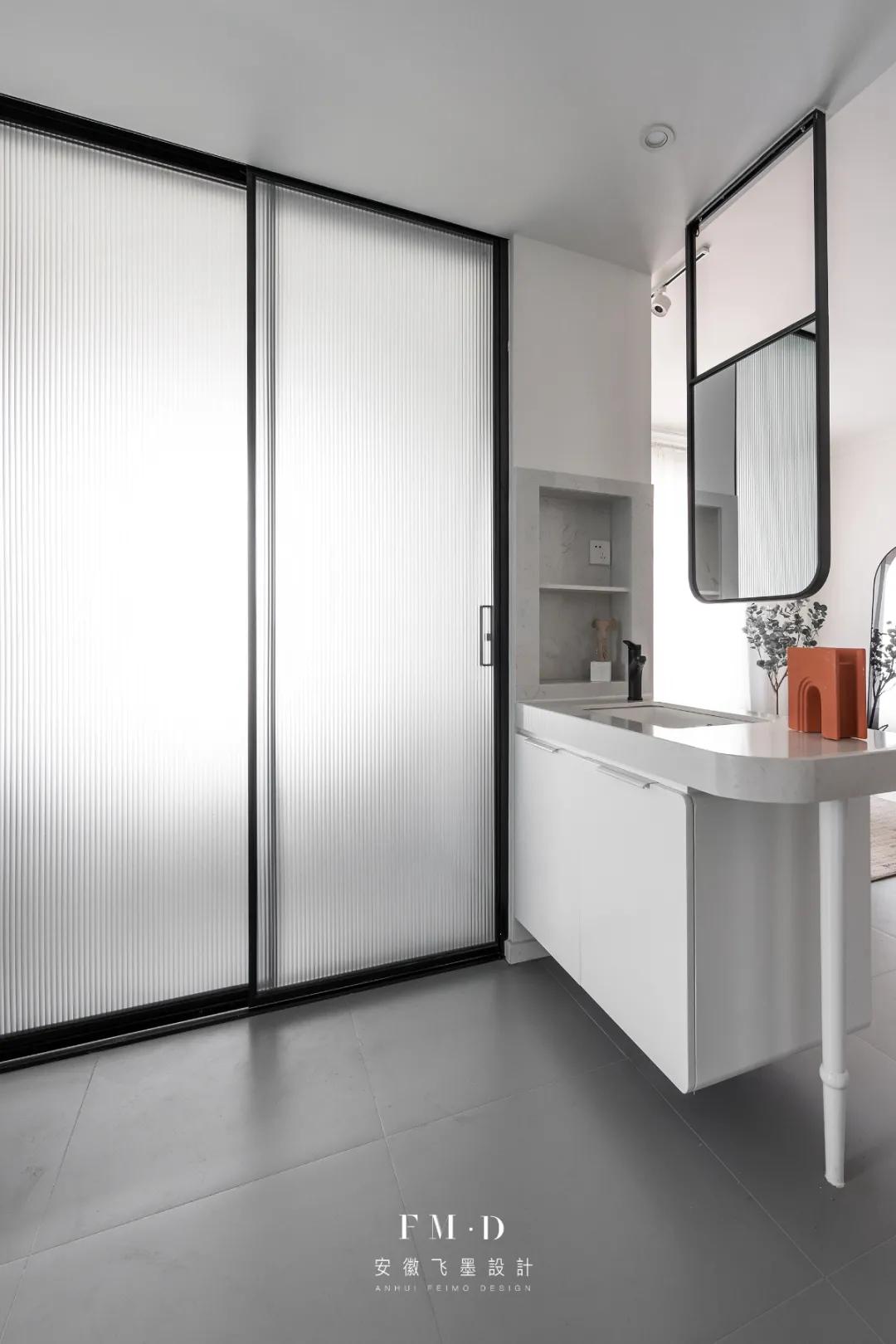 玻璃门尽量不要落地,购买玻璃门要注意什么