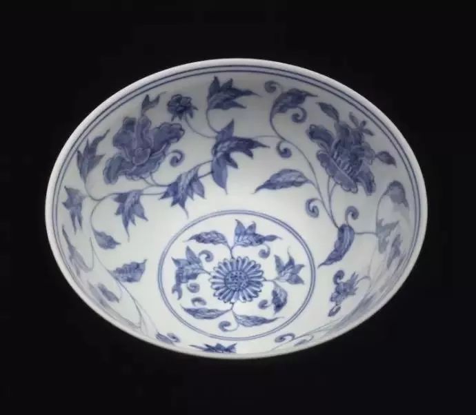 明代成化民窑青花的特征,成化青花灵秀典雅图片