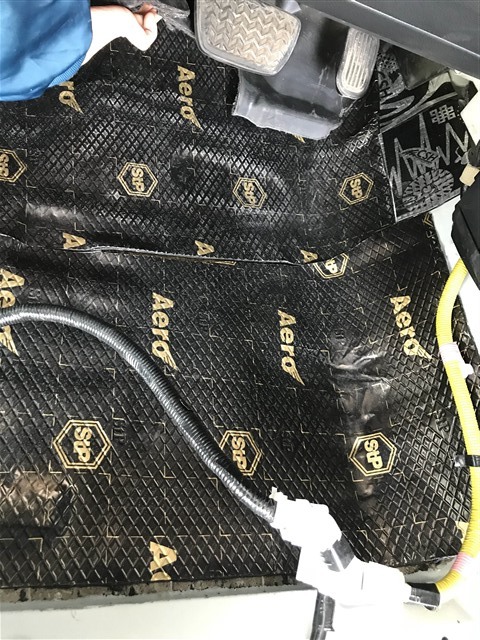 车内呕吐异味去除方法,车内去异味放什么最好