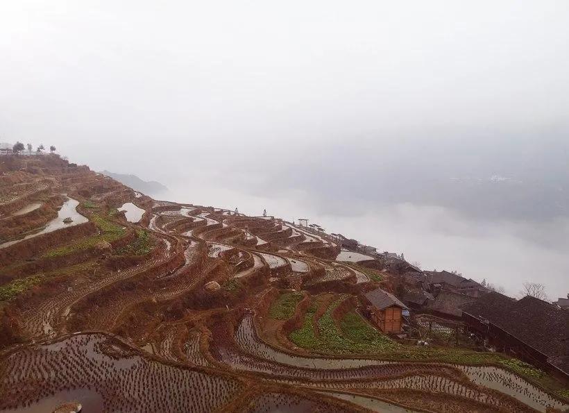 贵阳小伙骑摩托到拉萨,贵州小伙骑川崎去西藏