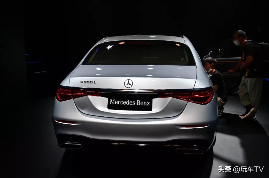 科技爆棚和极致简约奔驰和劳斯莱斯在想啥？