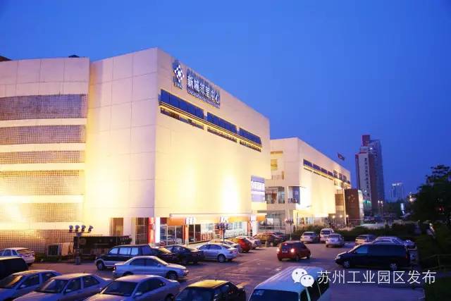 奥体中心周边拿地情况,奥体旁邻里中心