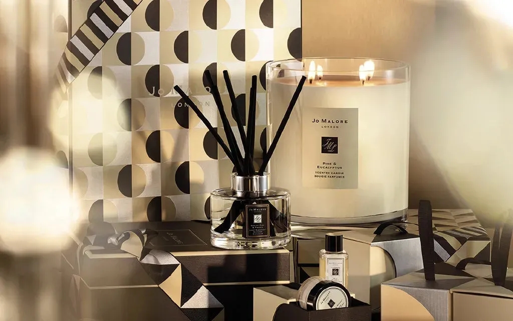 岁末圣诞元旦礼物,岁末钜惠圣诞狂欢购