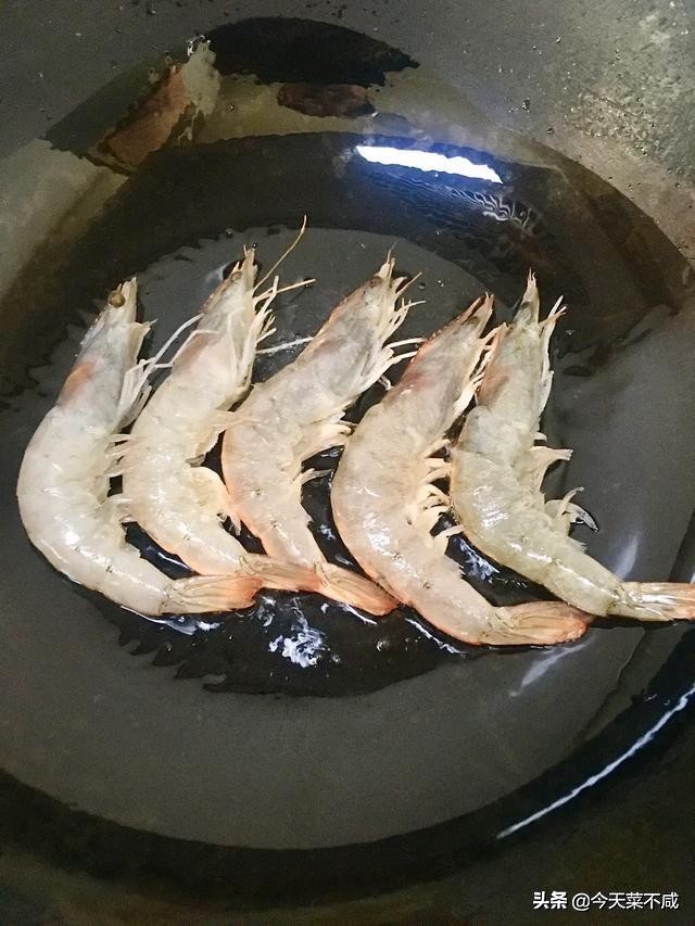 大虾燕窝,燕窝炖虾子