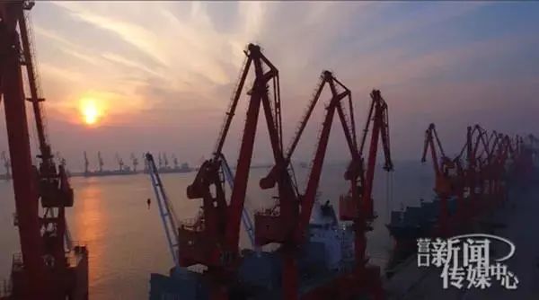 记忆中的家乡早已变了模样,家乡已不再是记忆中的模样