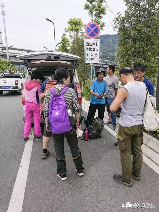 探秘汉中,汉中一村子窜入野生羚牛