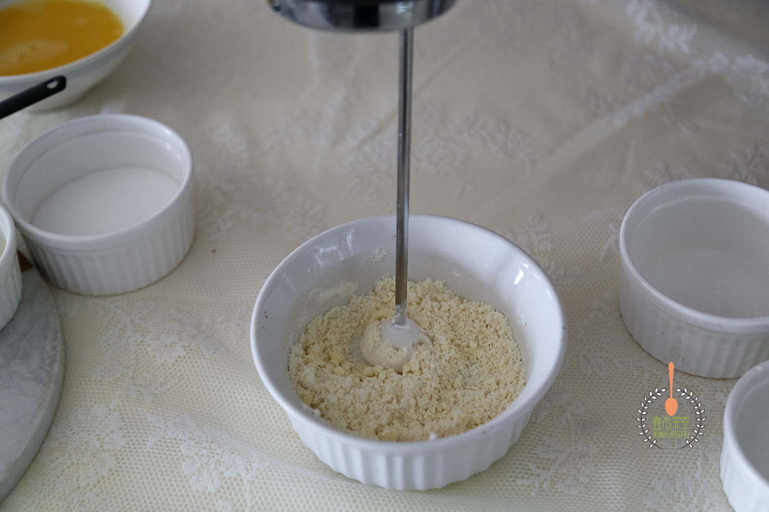 星巴克卖15一个，花同样钱自己动手做了8个，一次过足瘾，随便吃