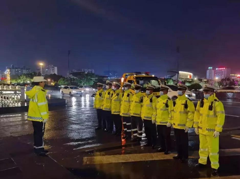 凉山交通管制最新路况今天,云南彝良交通路况查询