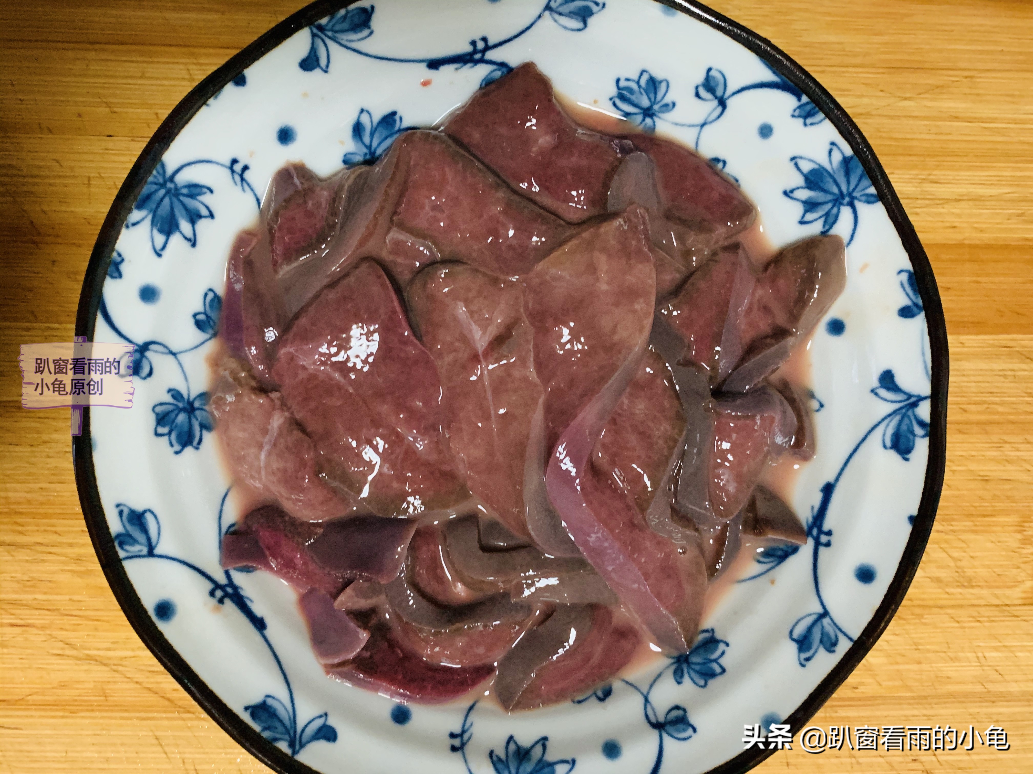 食疗菠菜猪肝养生汤的正确做法,菠菜猪肝汤的做法补气血