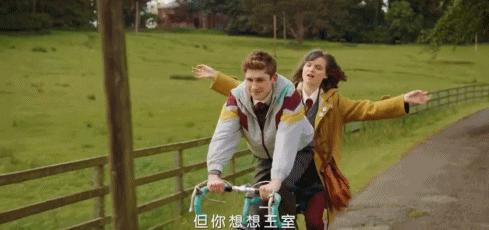 这对大尺度少男少女真的套路太深深深了吧