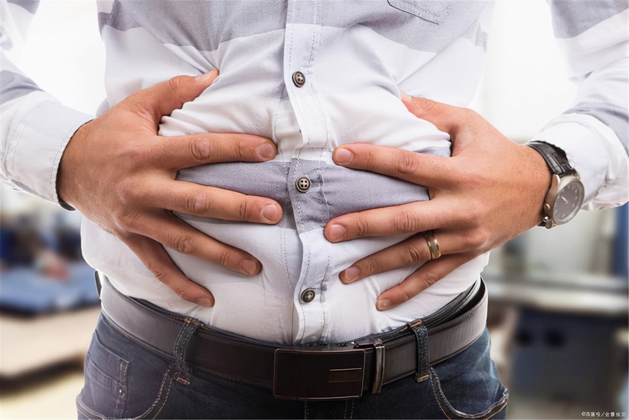 上厕所大便硬怎么回事,上厕所大便黏黏的是什么原因