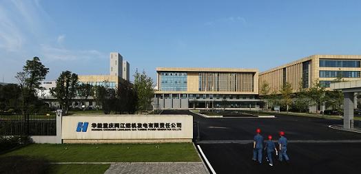 从修车到亿万富豪,从修车工逆袭