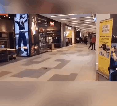 优衣库联名t恤kaws,优衣库与kaws联名的t恤