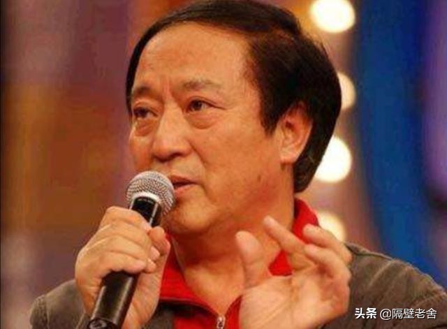 58岁妻离子散、64岁节目中晕倒,离开冯巩后,牛群到底有多惨?