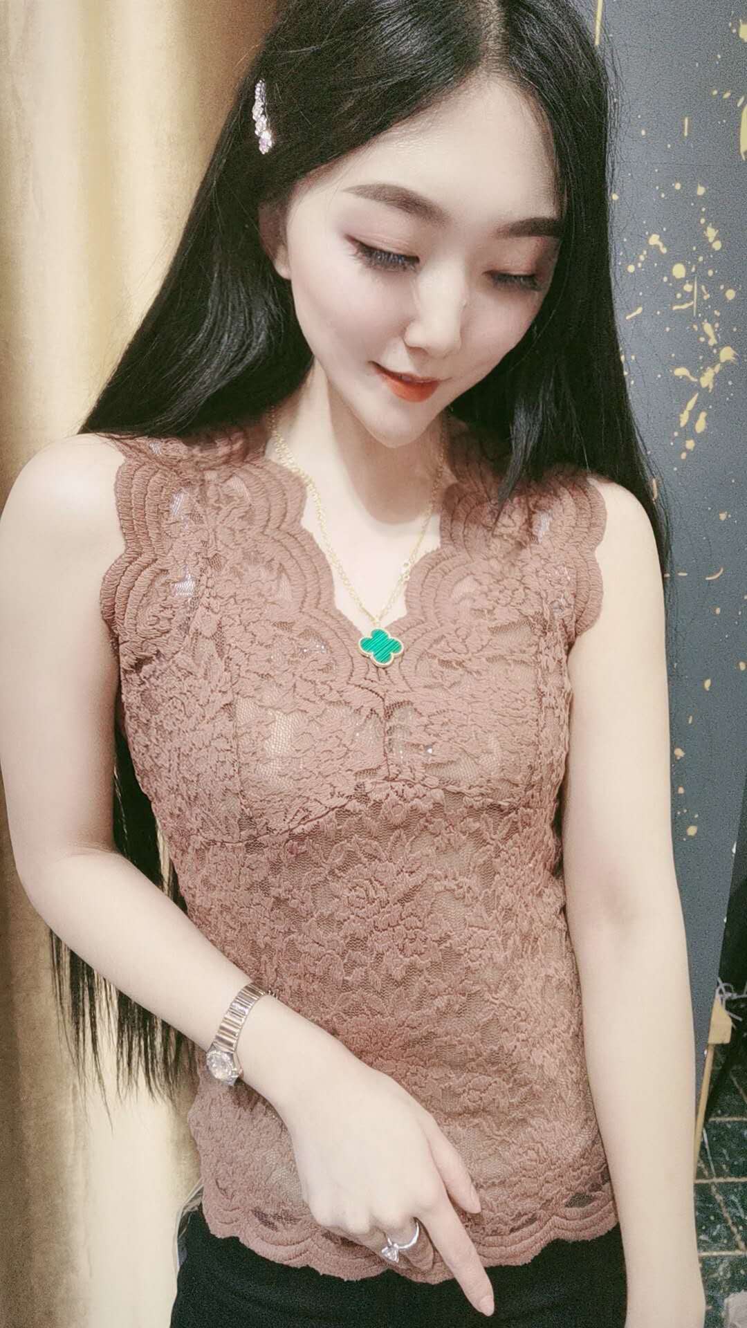 好漂亮的四叶草项链高级感满满,夏季百搭项链四叶草