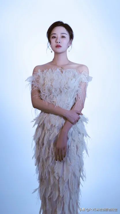 《连线中国》RVE创始人对话央视主持人，畅谈“做有故事的珠宝”