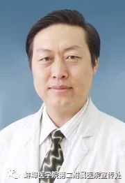 严重驼背的人能平躺吗,驼背18年终于治好了