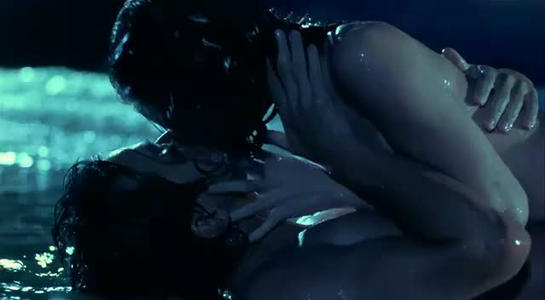 因比谢霆锋矮得到机会，吴彦祖为她梦中流泪与陈冠希不和